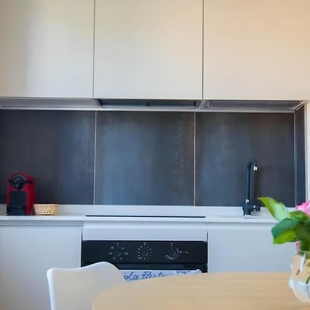 Umbra Living Apartment *