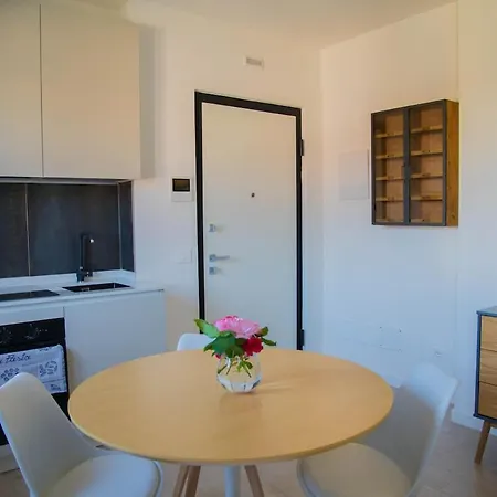 Umbra Living